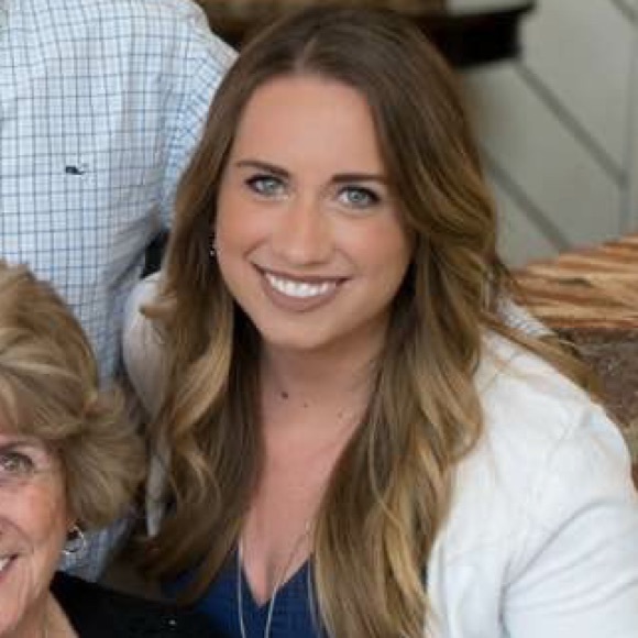 Meet your Posher, Rachel - Picture 1 of 1